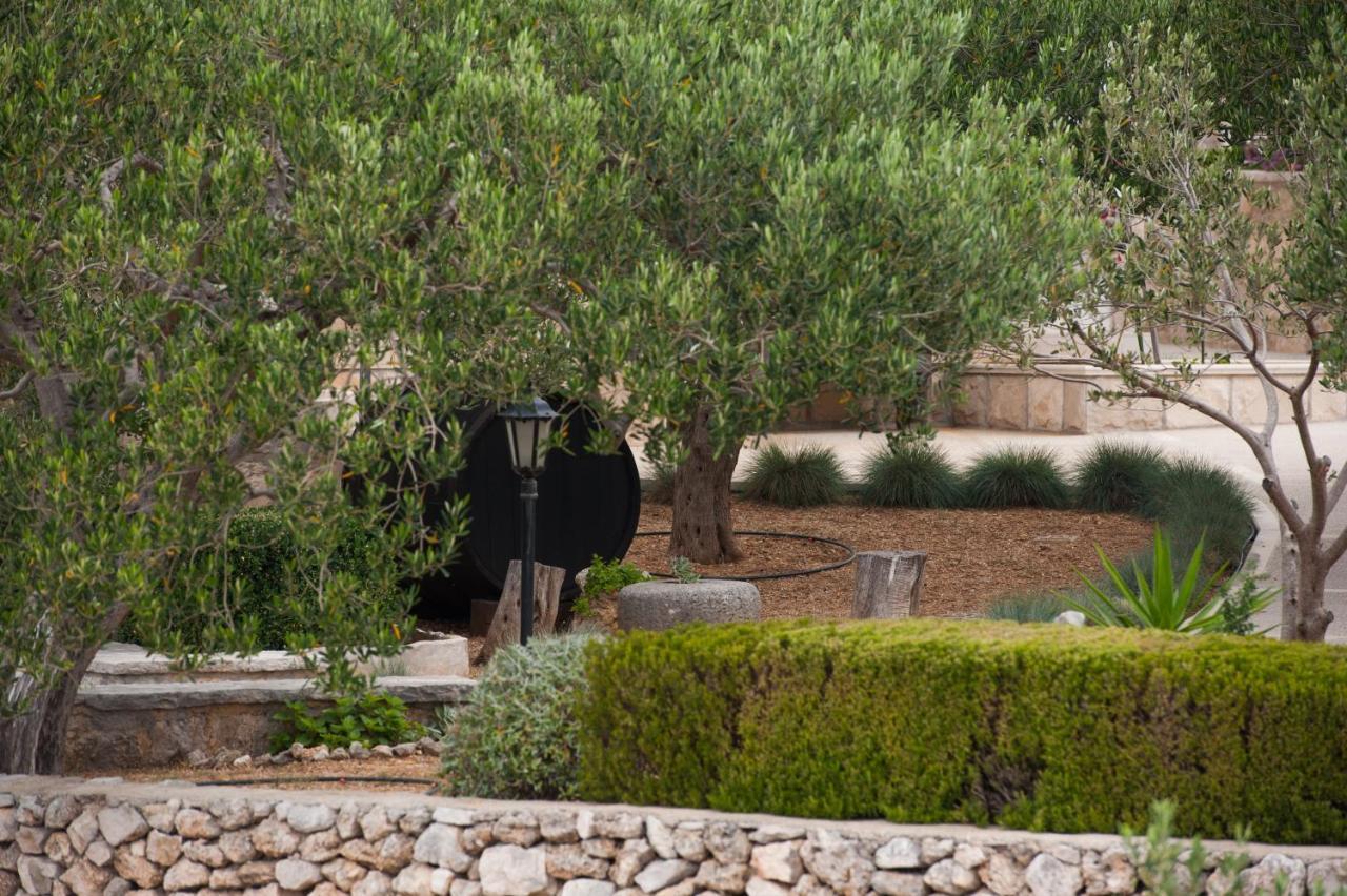 Villa Franka With Swimming Pool Bol Exterior foto