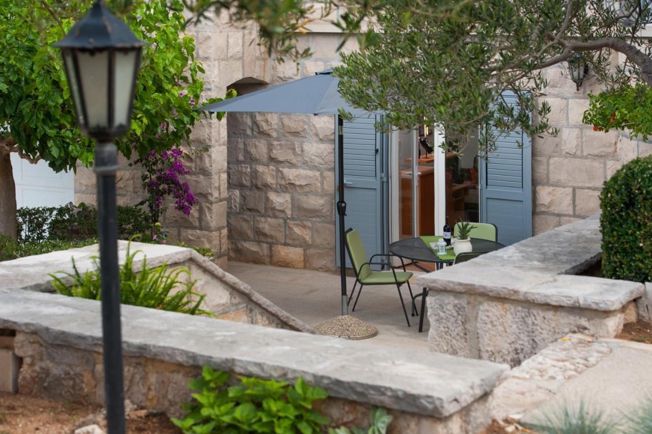 Villa Franka With Swimming Pool Bol Exterior foto